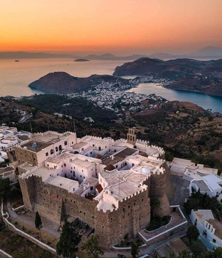 Traditional Studio Chora Patmos Eksteriør bilde
